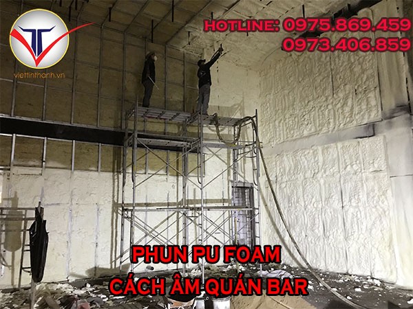 Phun Pu Foam cách âm quán bar